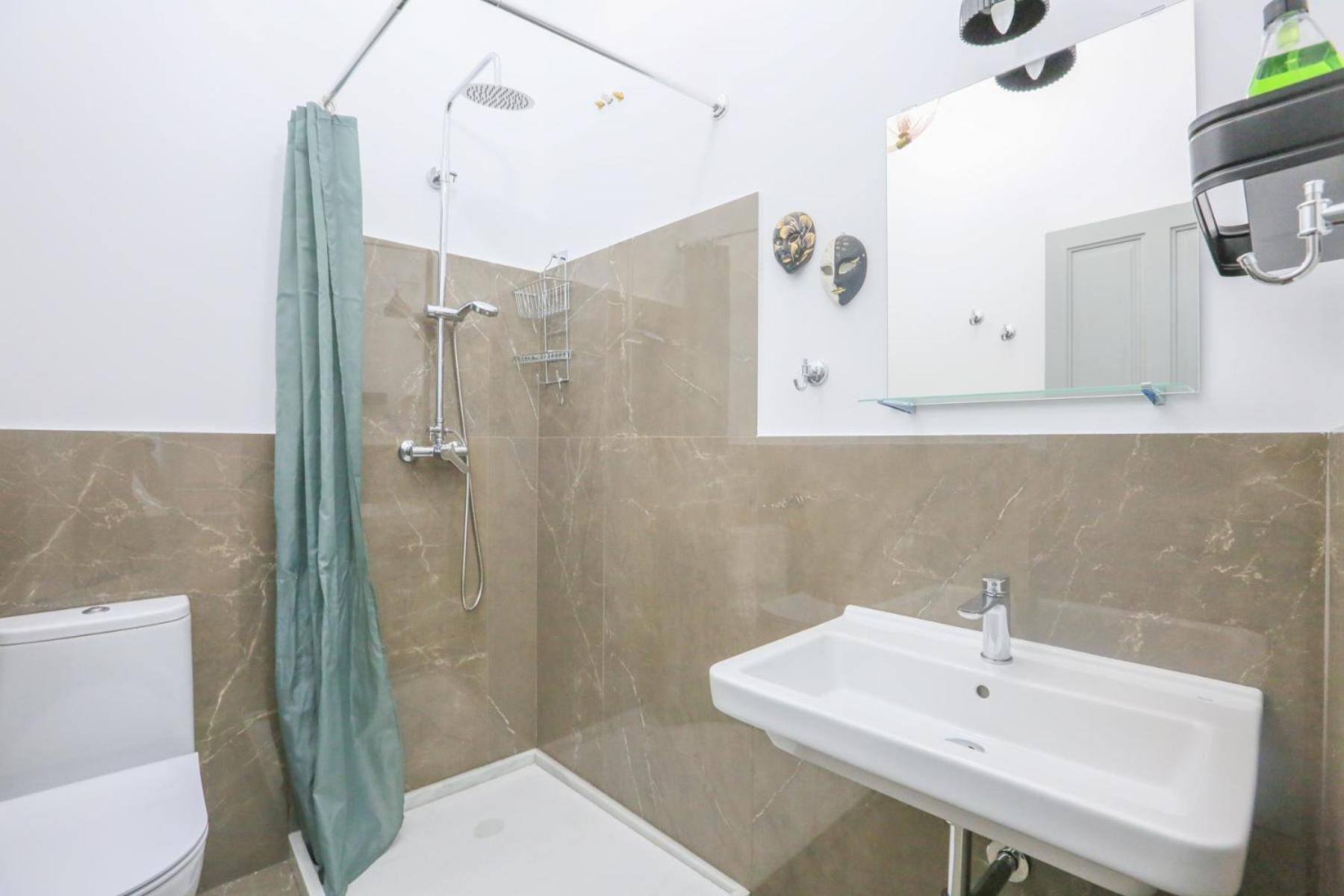 Casa Senorial Con Piscina. Casa Donna Isabel Guest House Penaflor Bagian luar foto